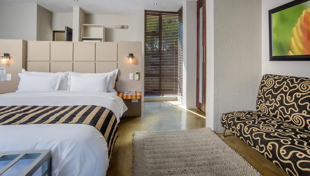 Francolin Lodge Mbombela Exterior photo